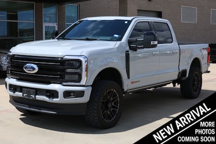 2025 Ford F-250 Truck Platinum