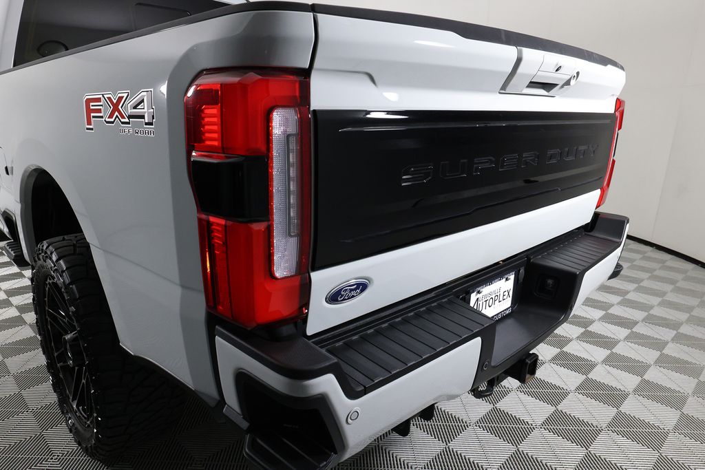 2025 Ford F-250 Super Duty Platinum - Photo 54