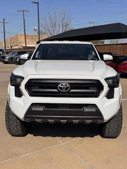 2025 Toyota Tacoma Truck SR5