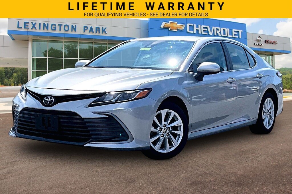 Used 2022 Toyota Camry LE LE Auto