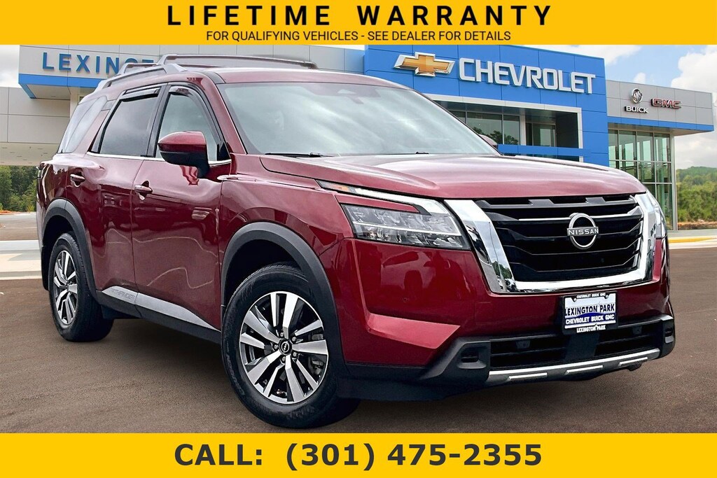 Used 2024 Nissan Pathfinder SL SL 4WD