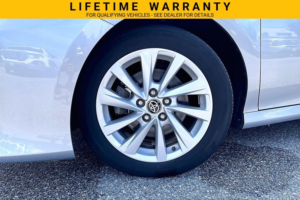Used 2022 Toyota Camry LE LE Auto