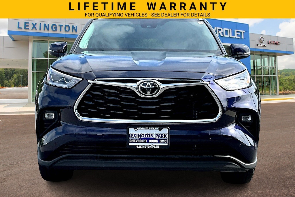 Used 2023 Toyota Highlander