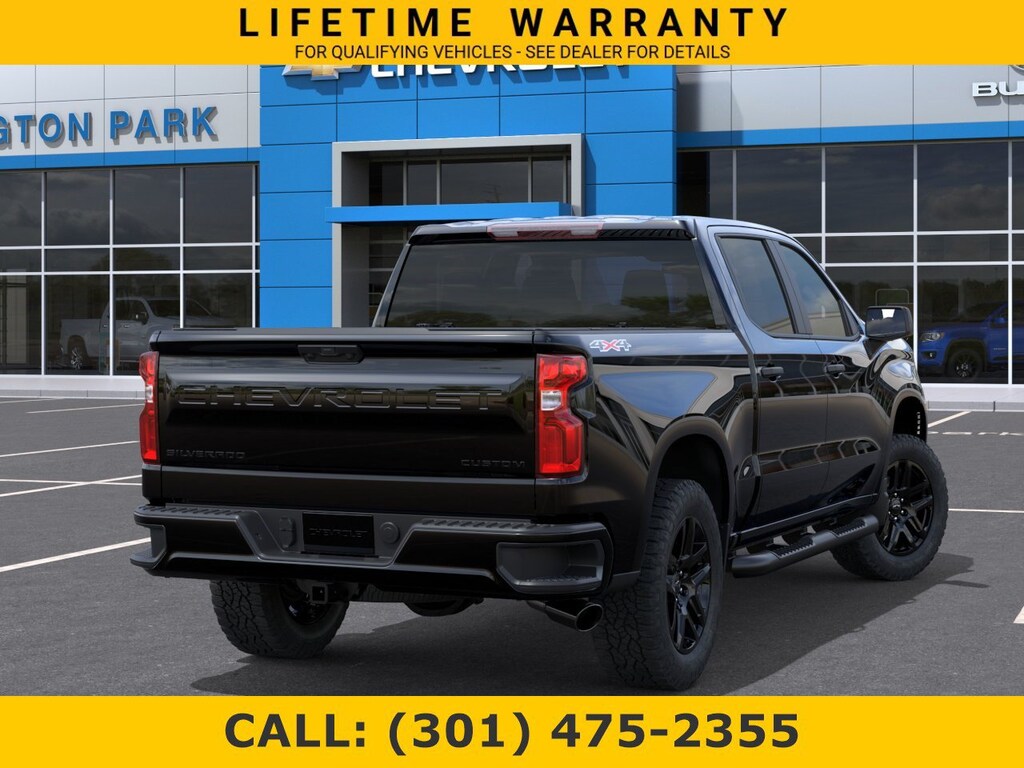 New 2026 Chevrolet Silverado 1500 Custom 4WD Crew Cab 147 Custom