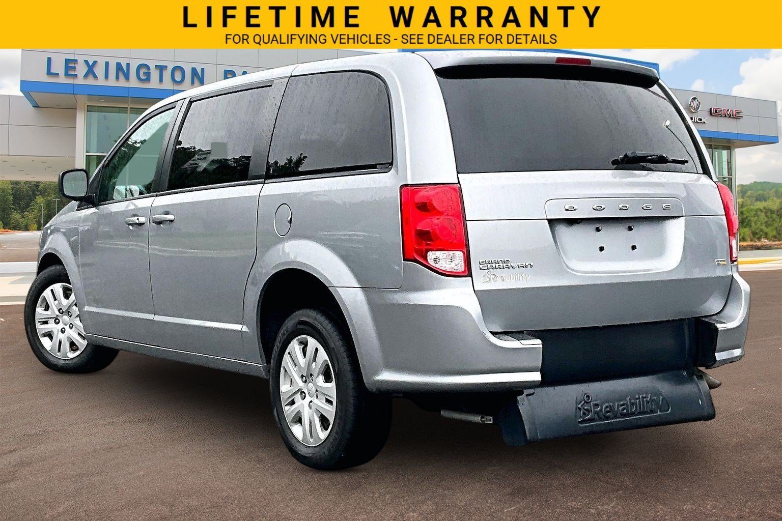 Used 2018 Dodge Grand Caravan Handicap Access SE Wagon