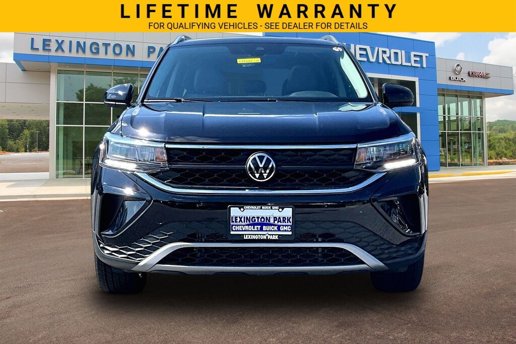 Used 2023 Volkswagen Taos SE SE 4MOTION *Ltd Avail*