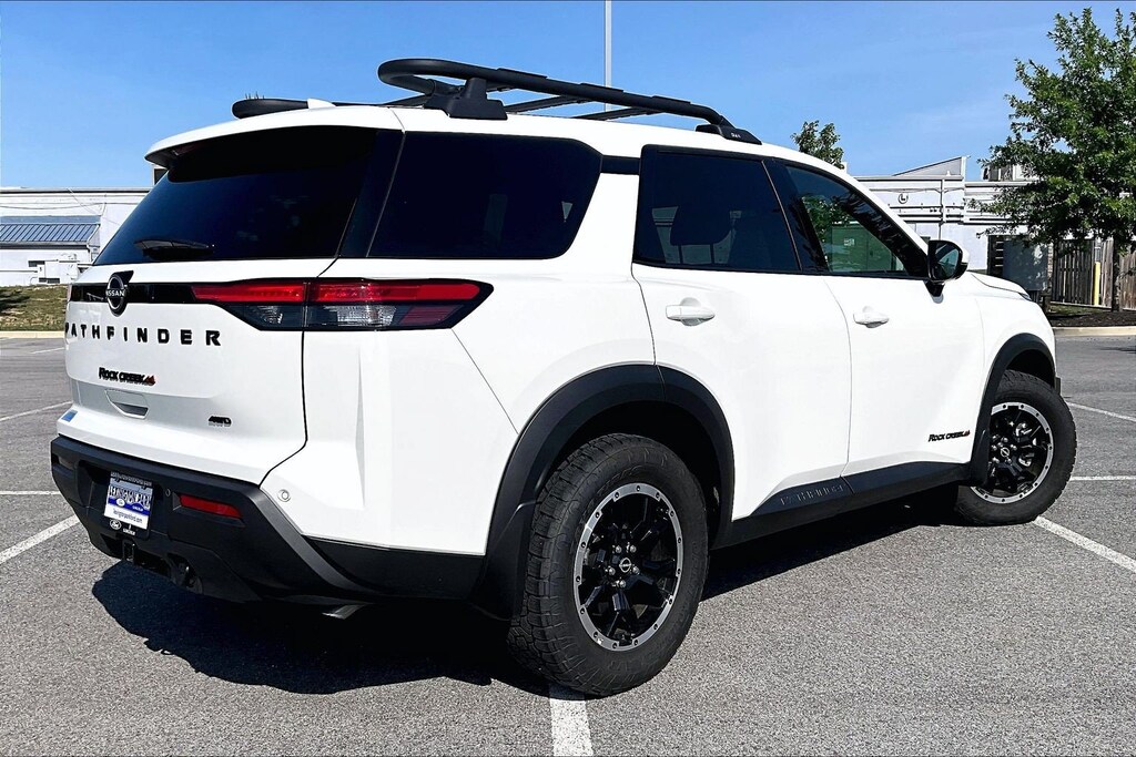 Used 2025 Nissan Pathfinder Rock Creek Rock Creek 4WD