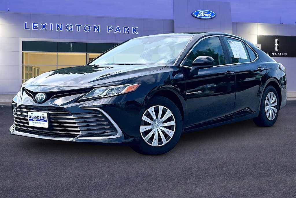 Used 2023 Toyota Camry Hybrid LE Hybrid LE CVT