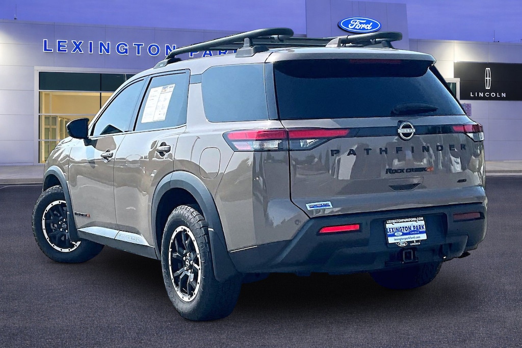 Used 2025 Nissan Pathfinder Rock Creek Rock Creek 4WD