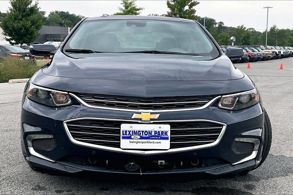 Used 2017 Chevrolet Malibu LT Sedan