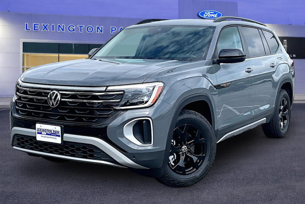 Used 2025 Volkswagen Atlas 2.0T Peak Edition 2.0T Peak Edition 4MOTION