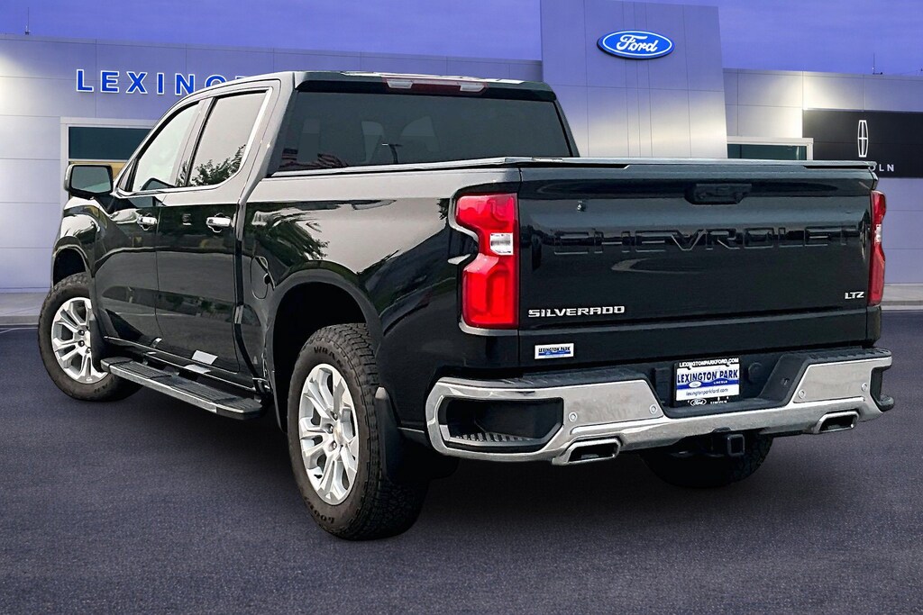 Used 2025 Chevrolet Silverado 1500 LTZ 4WD Crew Cab 147 LTZ