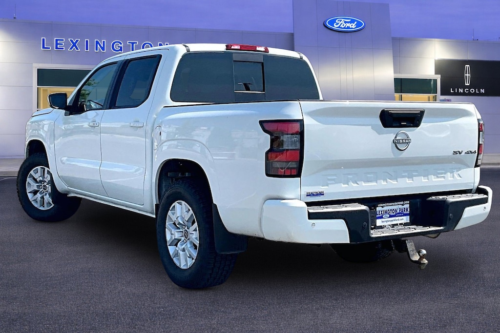 Used 2024 Nissan Frontier SV Crew Cab 4x4 SV