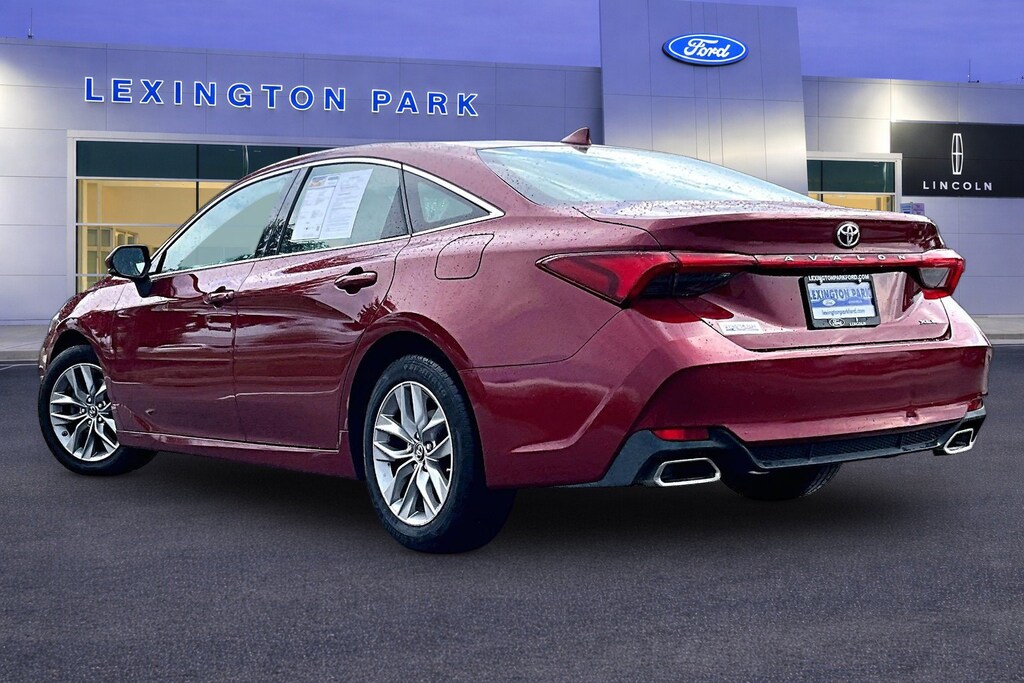 Used 2019 Toyota Avalon XLE XLE