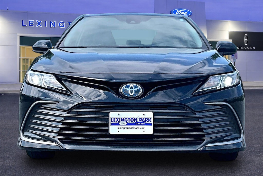 Used 2023 Toyota Camry Hybrid LE Hybrid LE CVT