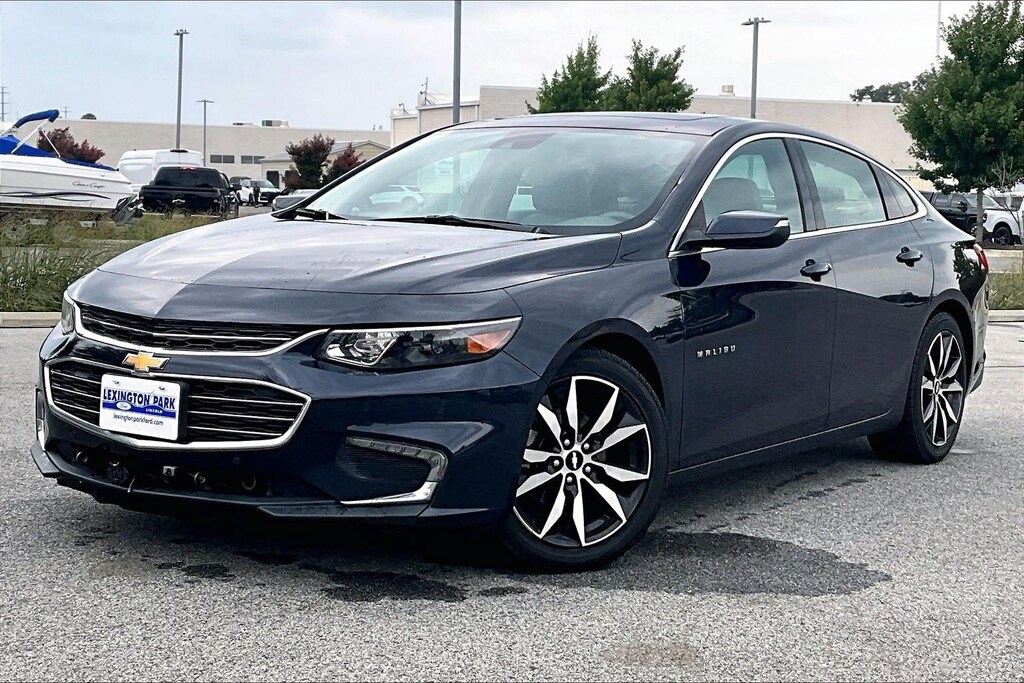 Used 2017 Chevrolet Malibu LT Sedan