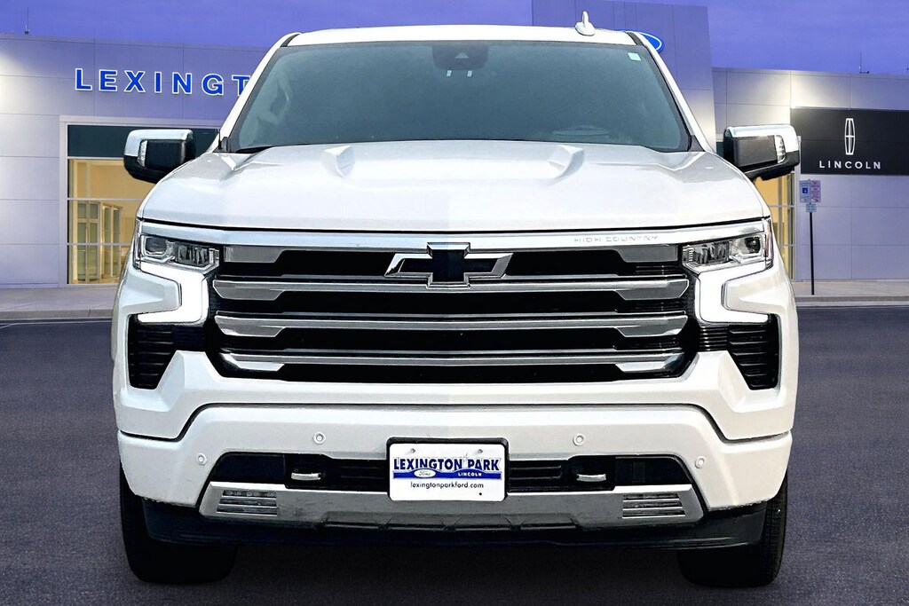 Used 2024 Chevrolet Silverado 1500 High Country 4WD Crew Cab 147 High Country