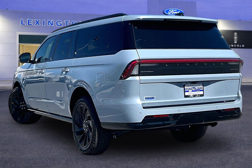 New 2026 Lincoln Navigator L Reserve Reserve 4x4