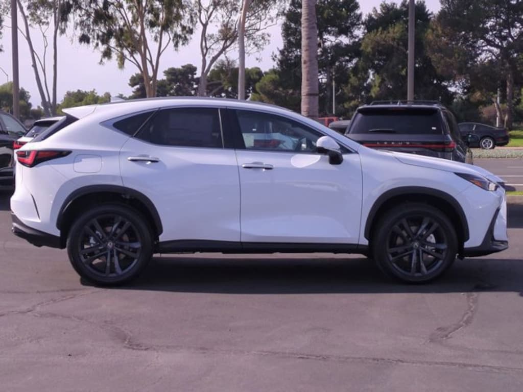 New 2026 Lexus NX PLUG-IN HYBRID ELECTRIC VEHICLE 450h+ LUXURY AWD 5-DOOR SUV 4X4