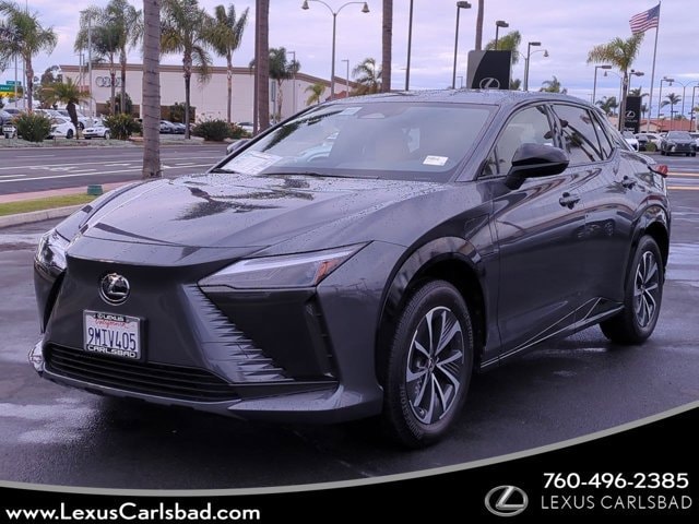 2024 Lexus RZ Premium's photo