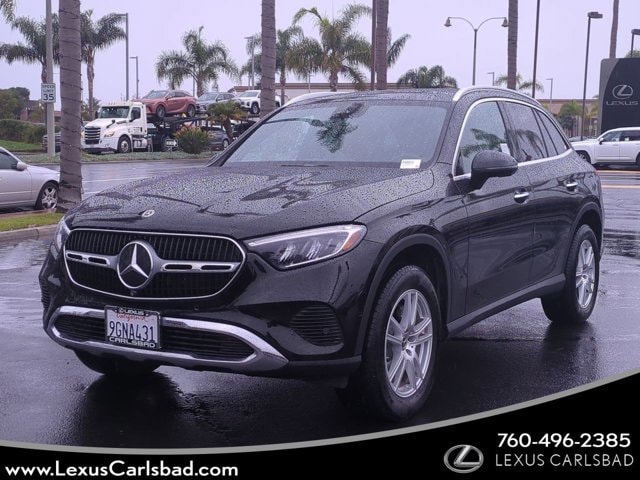 2023 Mercedes-Benz GLC GLC 300's photo