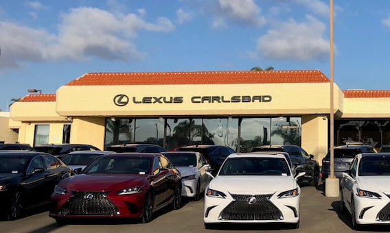 Complimentary Valet at The Shops at La Cantera this Holiday Season for all  Lexus Vehicles!