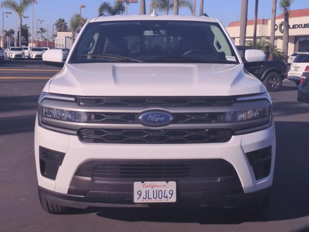 Used 2024 Ford Expedition XLT SUV