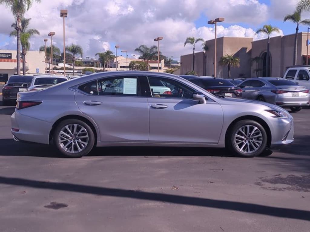 Certified 2025 Lexus ES 350 Base Sedan