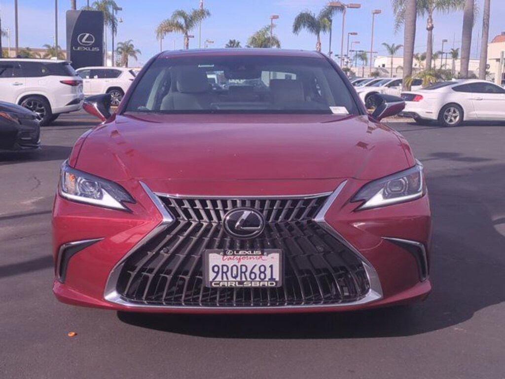 Certified 2025 Lexus ES 300h Sedan