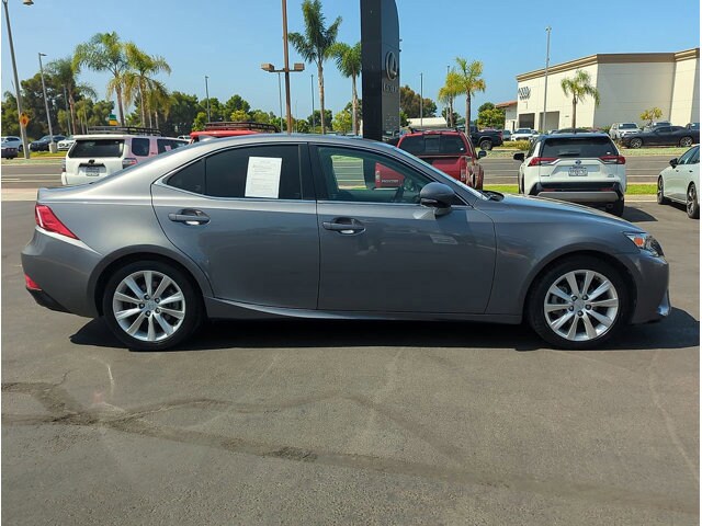 2014 Lexus IS 250 photo 4