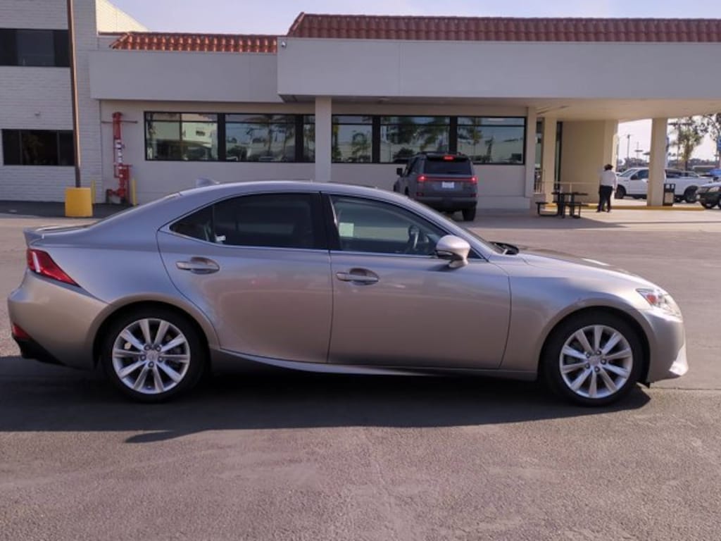 Used 2015 Lexus IS 250 Sedan