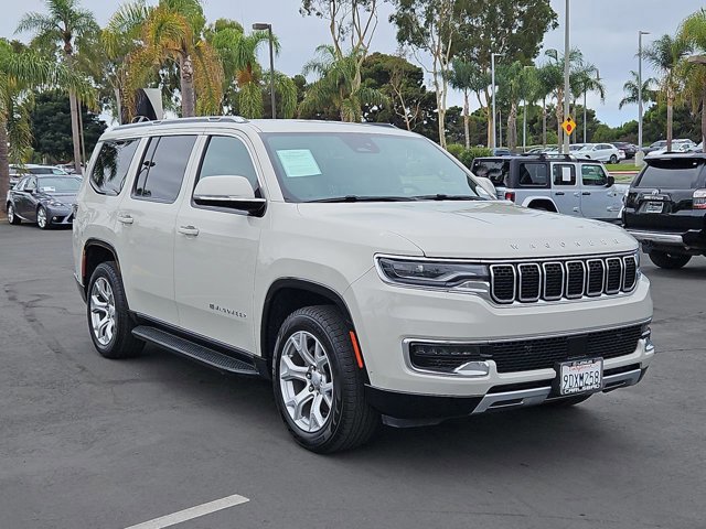 2022 Jeep Wagoneer Series II photo 3