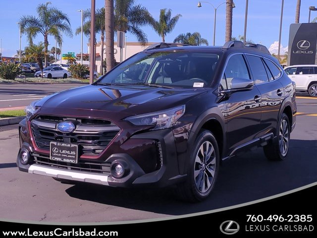 2023 Subaru Outback Touring's photo