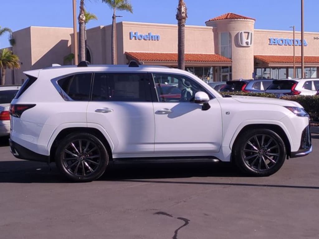 New 2026 Lexus LX 600 F SPORT HANDLING 5-DOOR SUV 4X4