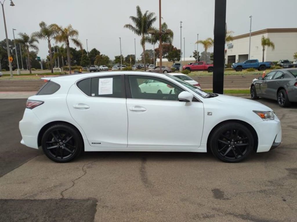 Used 2016 Lexus CT 200h  Hatchback