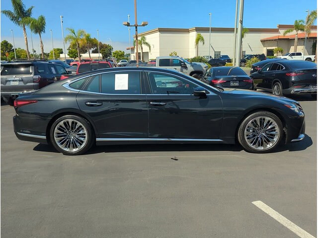 2021 Lexus LS 500 photo 4