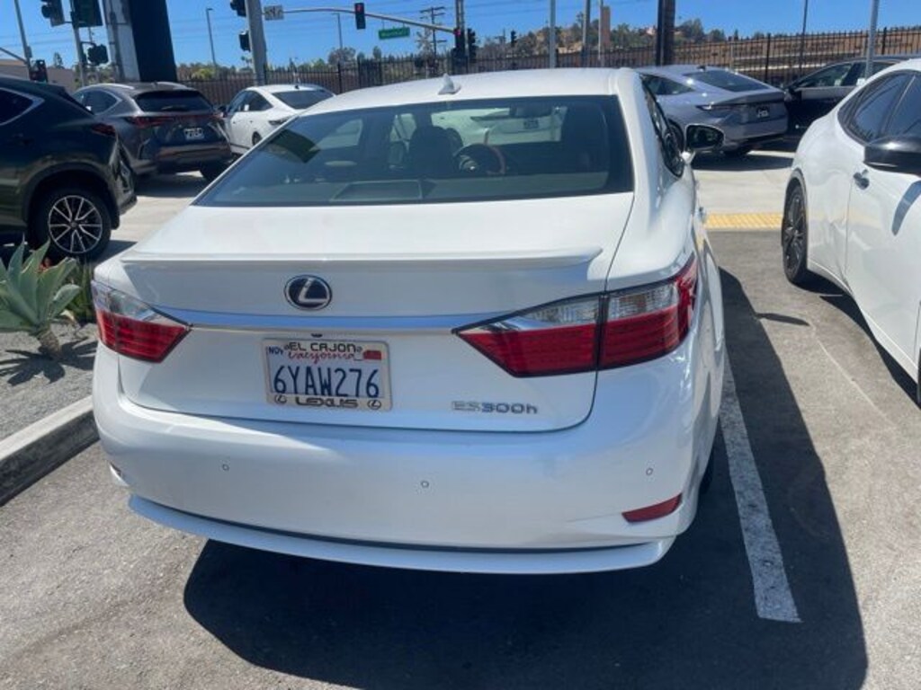 Used 2013 Lexus ES 300h Sedan