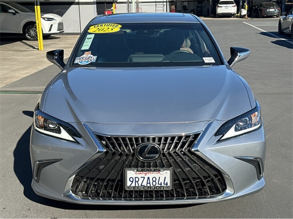 Certified 2025 Lexus ES 300h Sedan