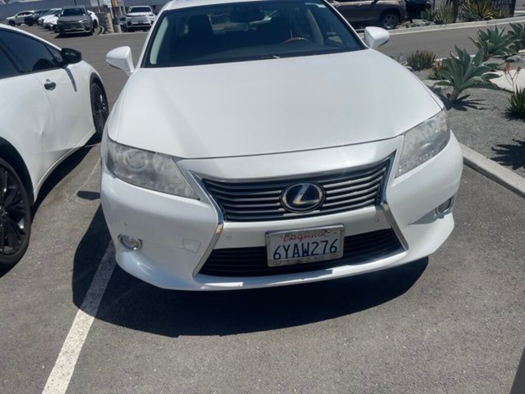 Used 2013 Lexus ES 300h Sedan