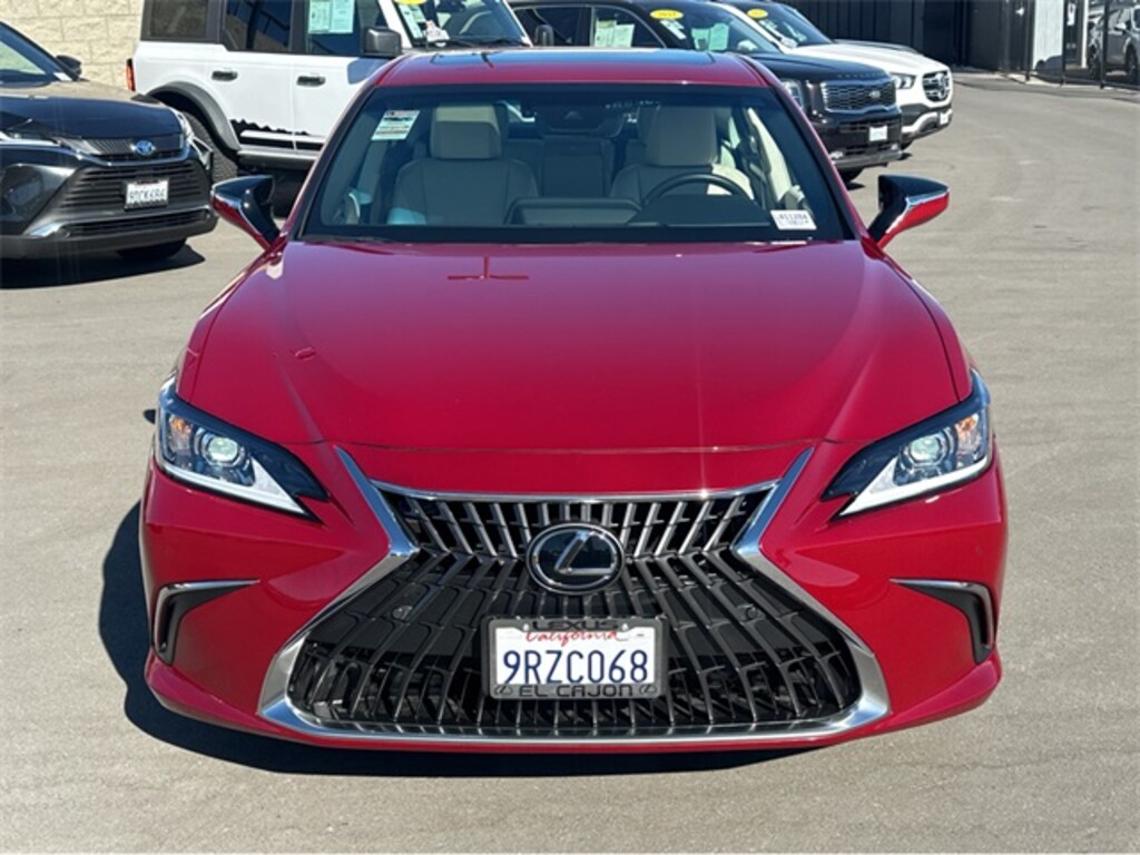 Certified 2025 Lexus ES 300h Sedan