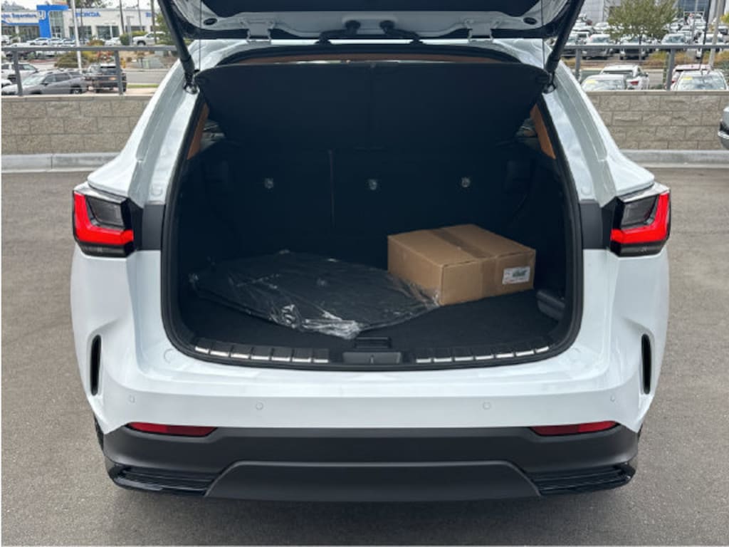 New 2026 Lexus NX NX 450h+ Luxury Sport Utility