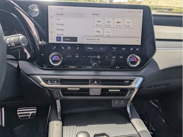 2024 Lexus RX Hybrid 500h - Photo 21