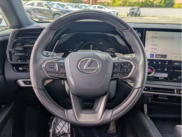 2025 Lexus RX Hybrid 350h - Photo 17