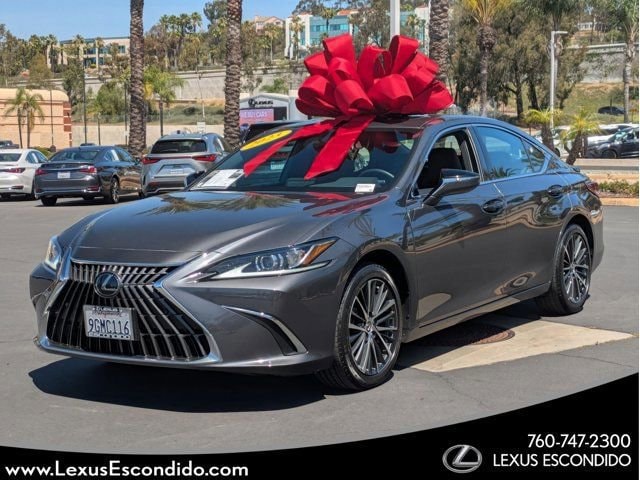 2023 Lexus ES Hybrid 300h