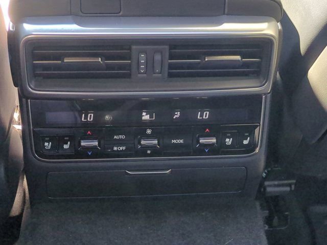 2026 Lexus LX 700h F-Sport - Photo 26