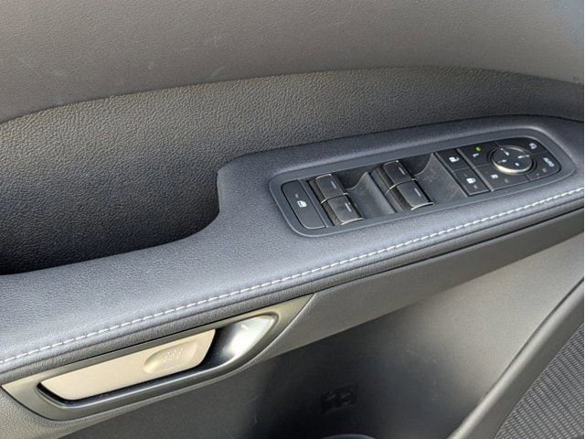 2025 Lexus RX Hybrid 350h - Photo 15