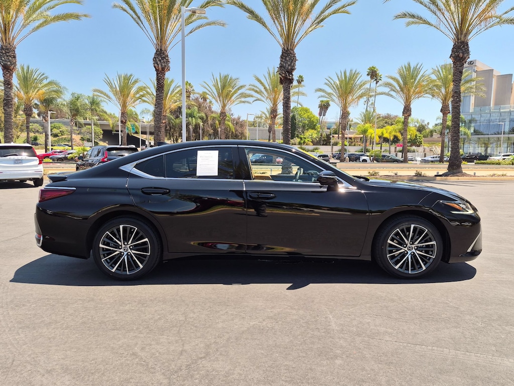 Certified 2024 Lexus ES 300h SEDAN