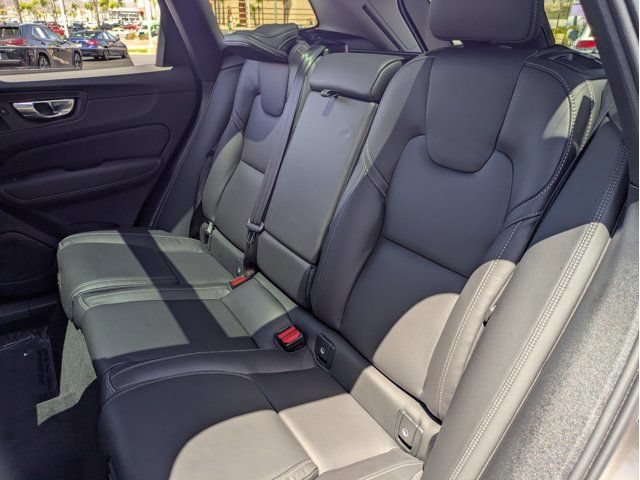 2025 Volvo XC60 Ultra - Photo 28