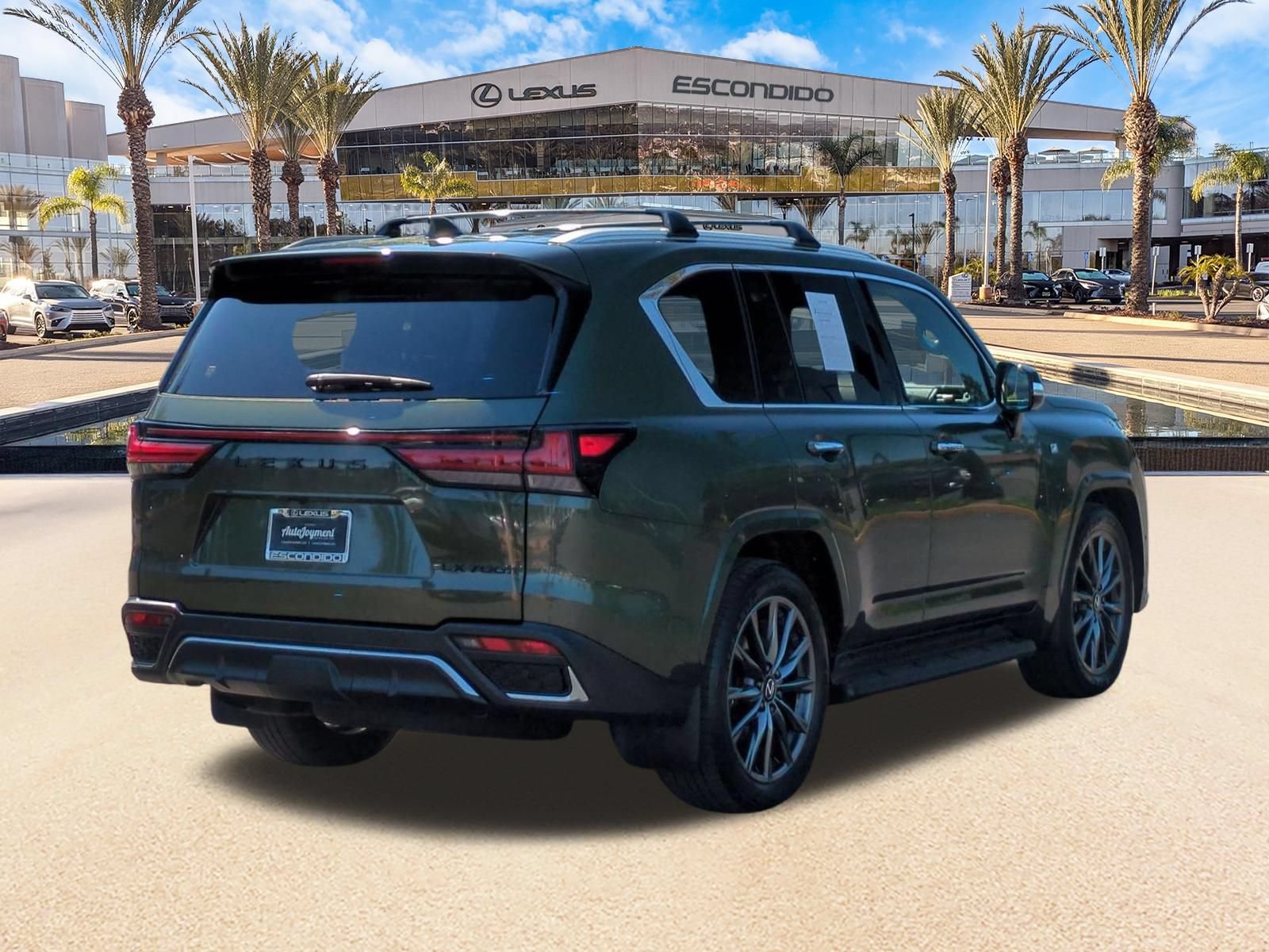 2026 Lexus LX 700h F-Sport - Photo 5
