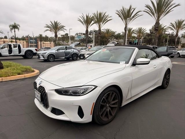 2023 BMW 4 Series 430i Convertible's photo